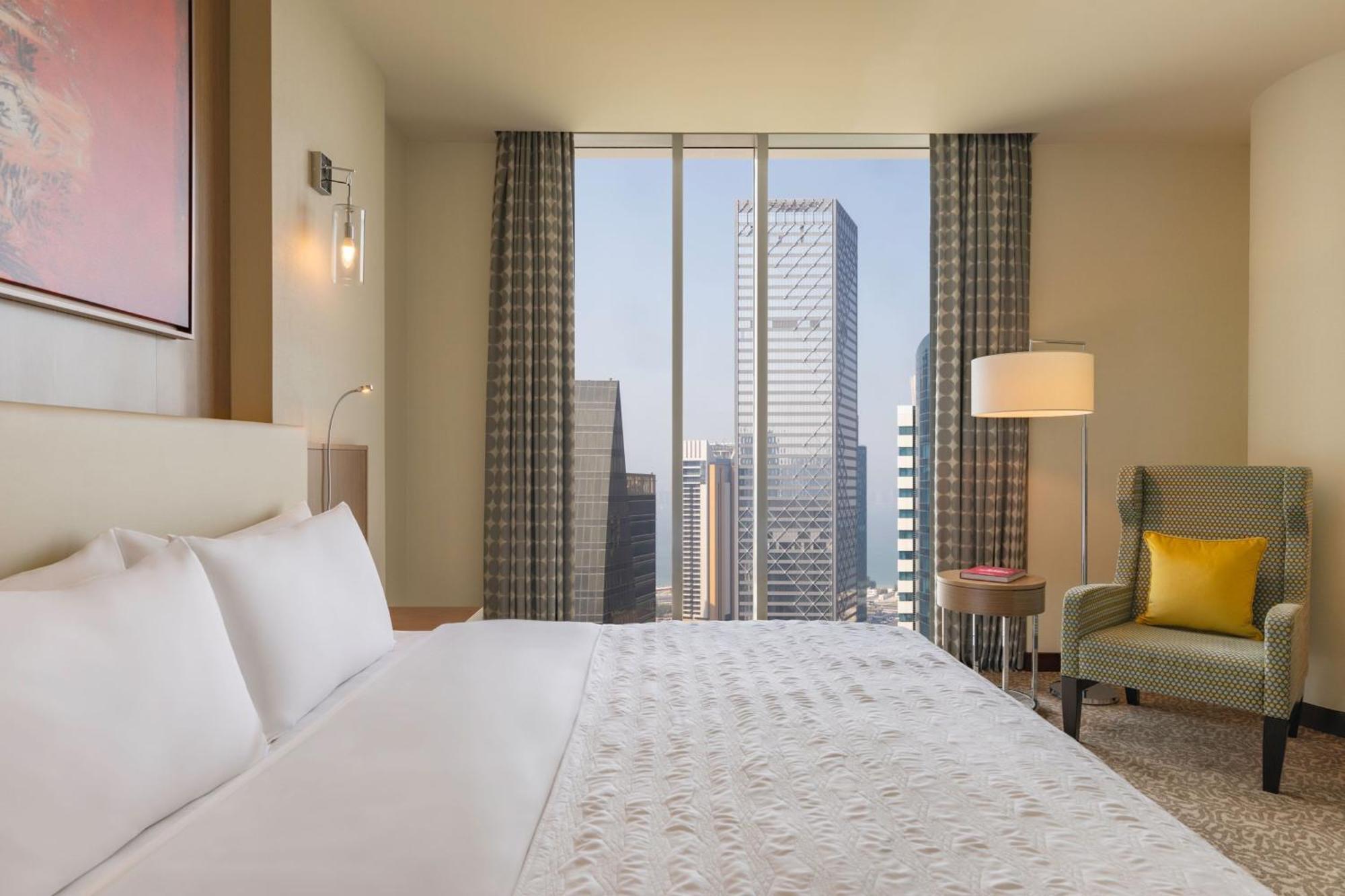 Le Meridien City Center ドーハ エクステリア 写真
